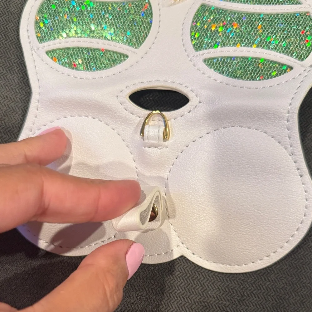 Suncover White and Green Glitter case